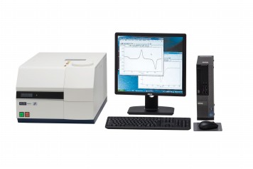 Differential Scanning Calorimeter : DSC7020